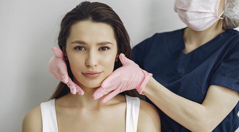 Cuidados Pós-Operatórios em Cirurgias Estéticas Faciais